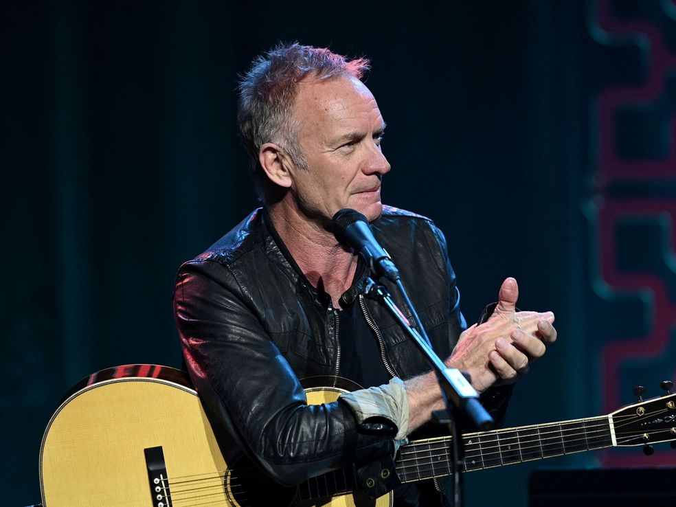 Sting es la última estrella en vender su catálogo a Universal