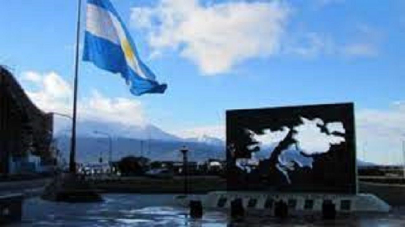 “La Argentina hace muchos años que ha renunciado a ejercer la soberanía”, declaró un veterano de Malvinas