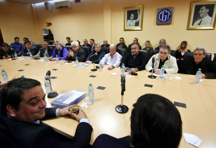 La promesa de Jorge Triaca a la CGT para enfriar el paro