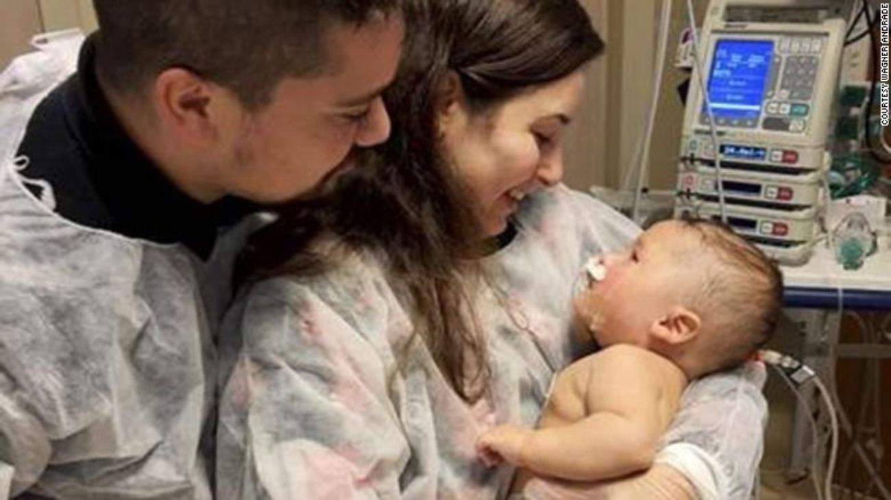 Brasil: un bebé de 5 meses pasó 32 días en coma y venció al coronavirus