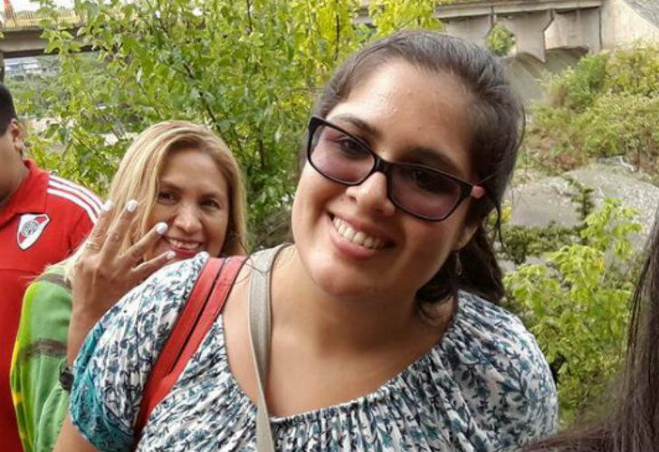 Brenda, la estudiante que cayó de un tren tras un robo abrió los ojos y pidió un libro