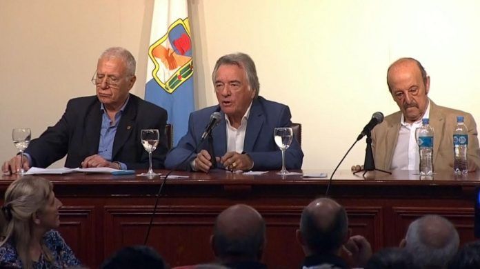 Barrionuevo planea su aterrizaje en Córdoba