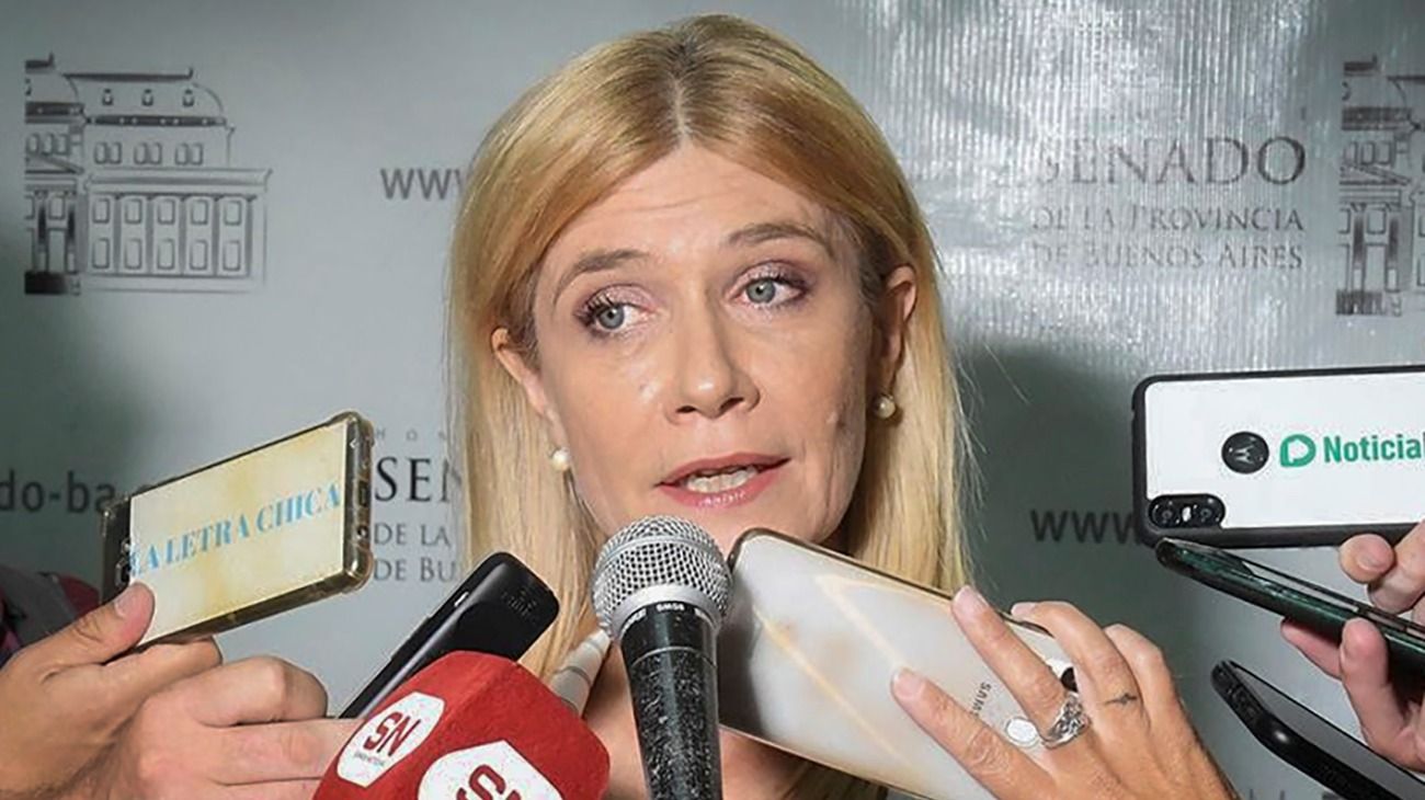 Magario admitió que las largas colas de jubilados en bancos derivó en un pico de casos