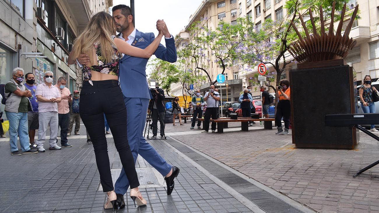 Día nacional del Tango: entre homenajes y escasez de shows