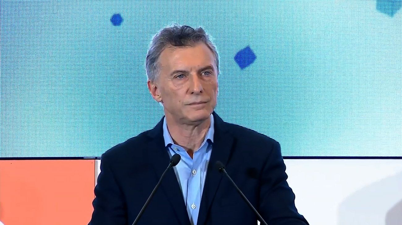 Mauricio Macri: "Vamos a cuidar a nuestra industria, pero es tiempo de prepararse"