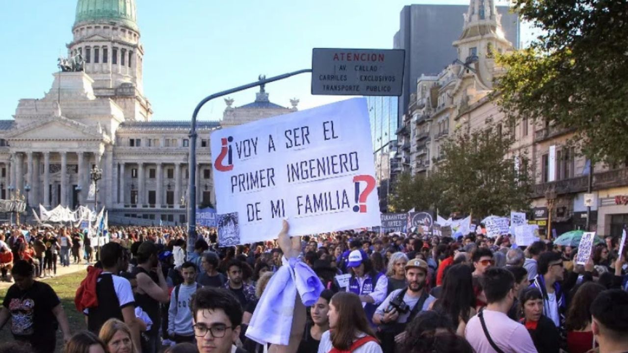 Otra vez los migrantes como chivo expiatorio