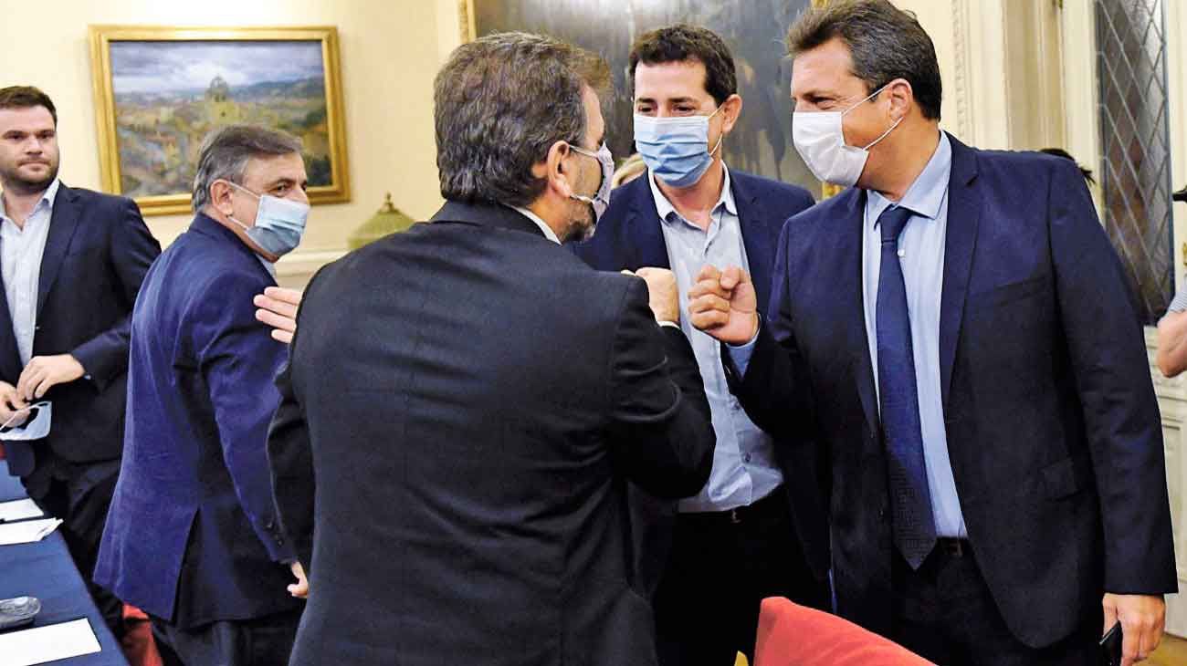 JxC en alerta para no caer en las “trampas massistas”