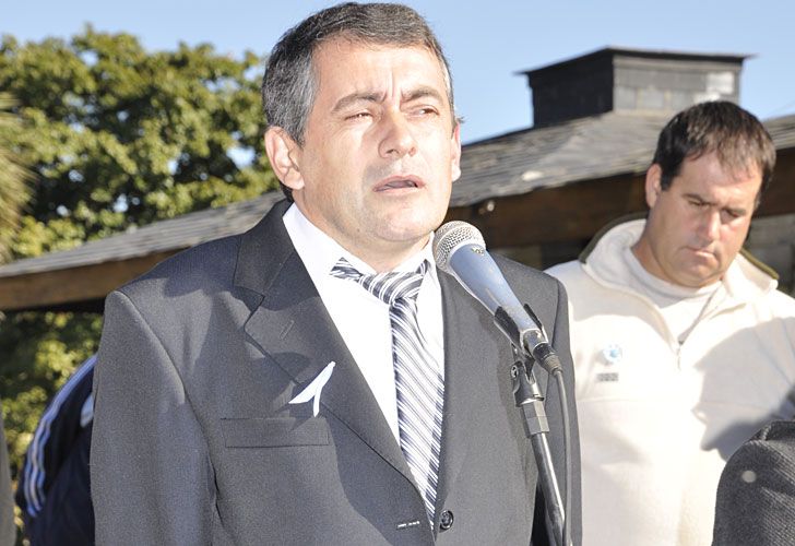 Procesaron al ex "intendente timbearo" de Hughes
