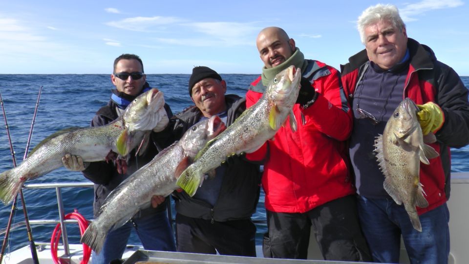 Salmones, los grandes trofeos del invierno en Mar del Plata