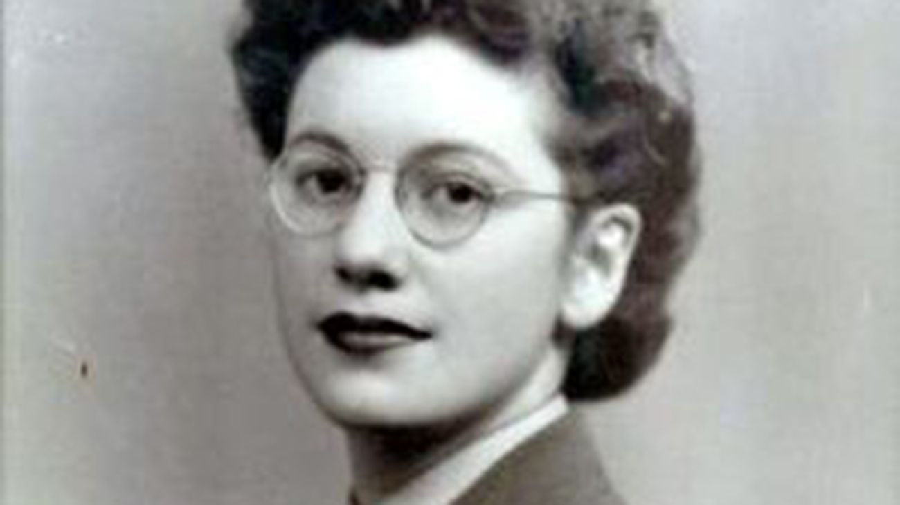 ¿Por qué leemos a Joan Clarke?