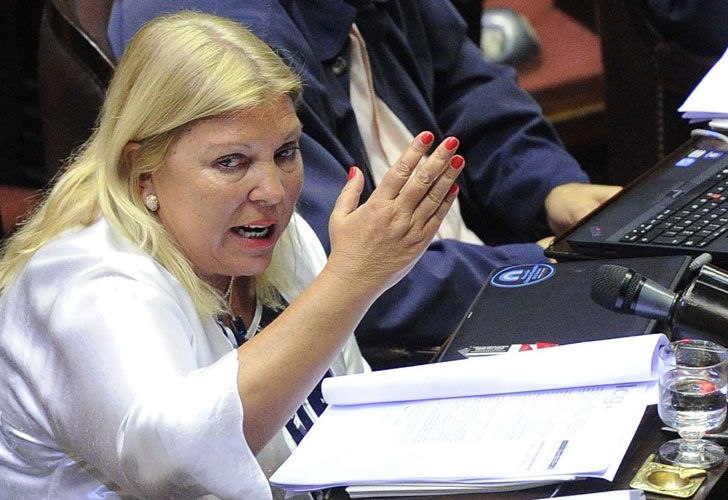 Para Carrió, el Presupuesto 2014 es "mentiroso" y se violó la Constitución