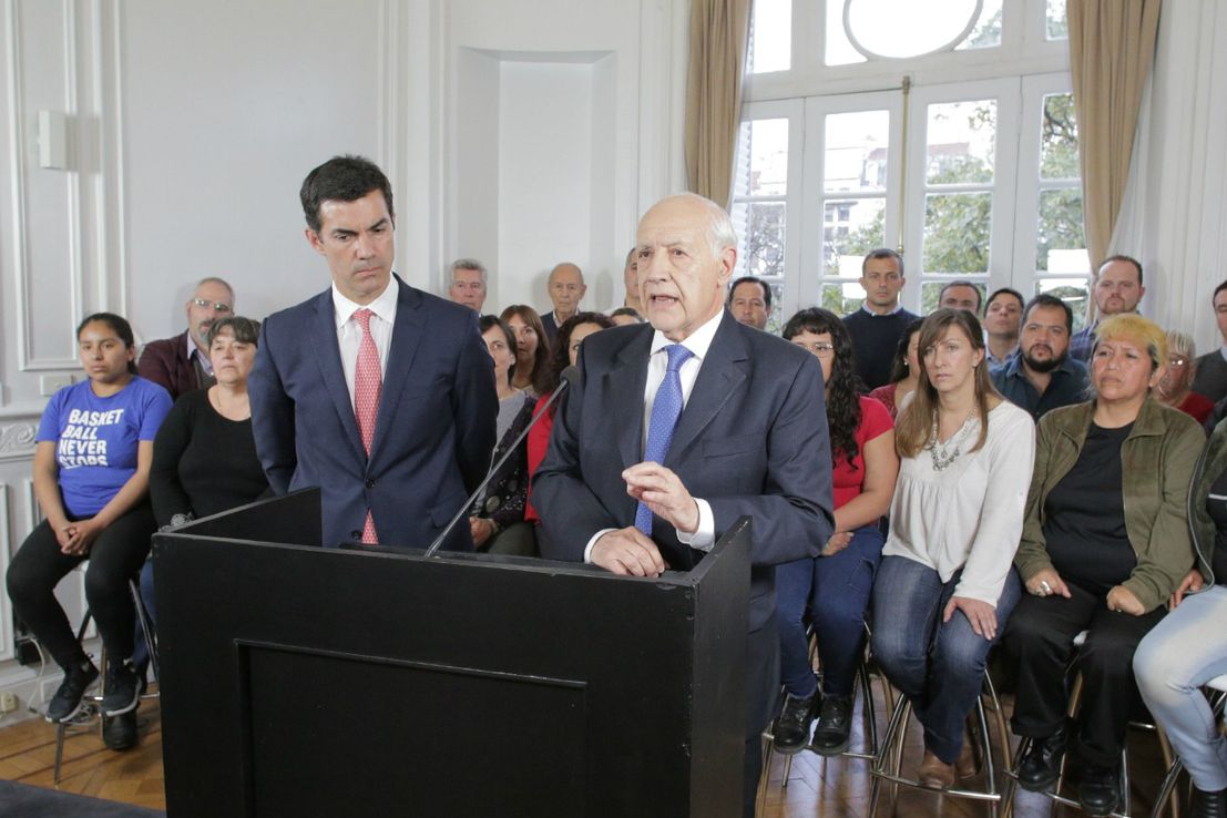 Lavagna: "Hay que declarar la emergencia alimentaria por siete meses"
