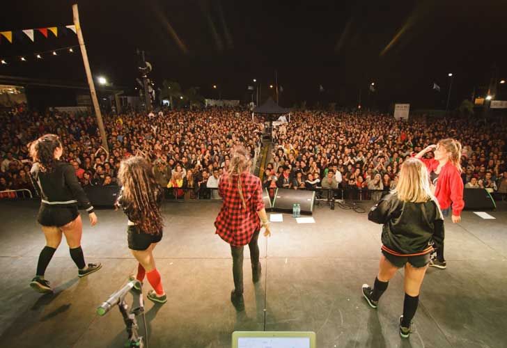 Se presenta este sábado Parador Konex en la costa de San Isidro