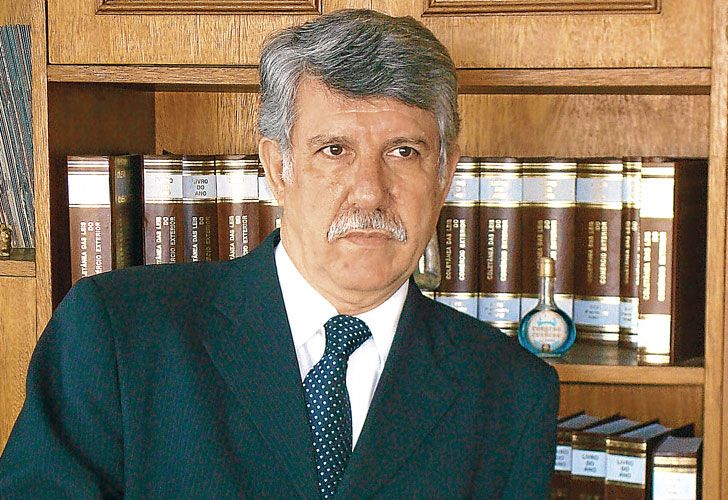 "Muchas empresas brasileñas frenan inversiones por el dólar"