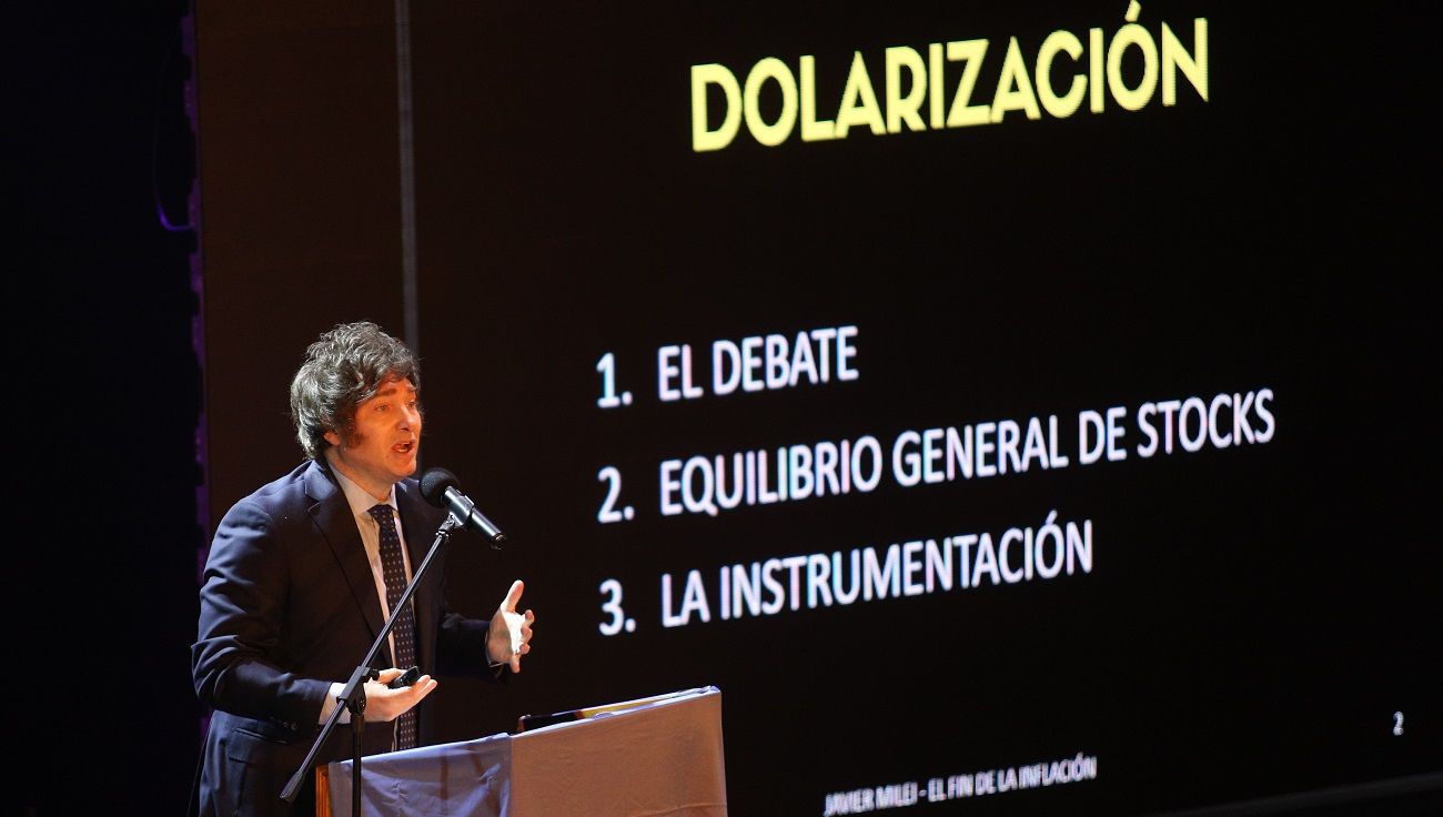Ceferino Reato sobre la dolarización de Javier Milei: "Es como cortarse las manos para no gastar"