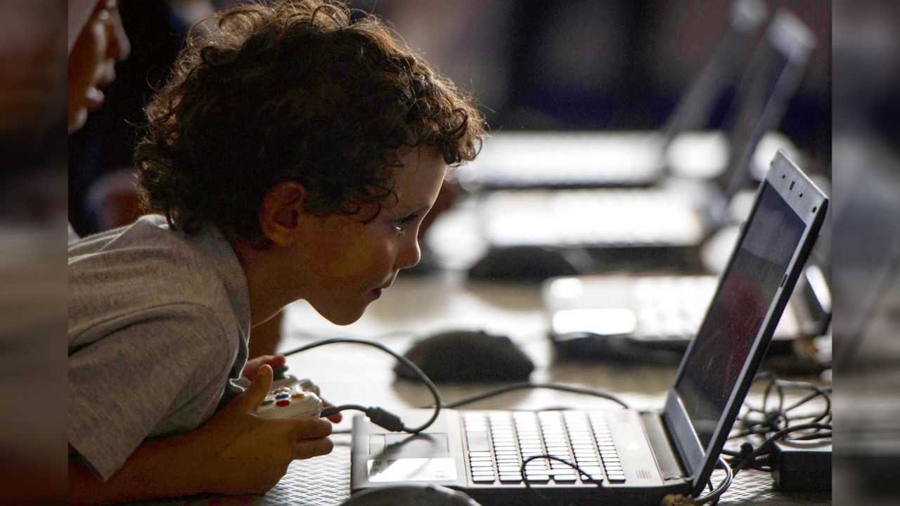Grooming: violencias digitales