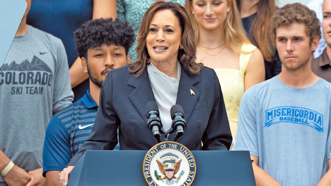 Kamala Harris toma el concepto ‘brat’ para captar el voto joven y progresista