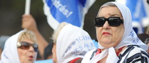 La oposición pide explicaciones por los fondos de Madres