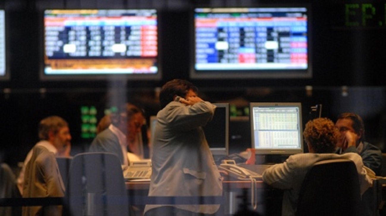 Según un especialista, “los activos argentinos cotizan a precios de default”