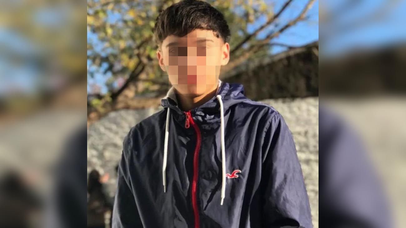 Detuvieron a dos menores en Merlo por apuñalar a un adolescente para robarle el celular