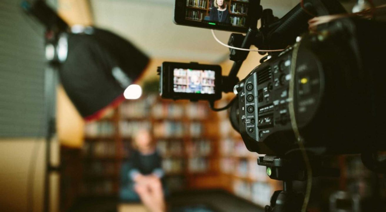 Nuevo curso universitario: Estudiá producción audiovisual y TV en USBA Elearning