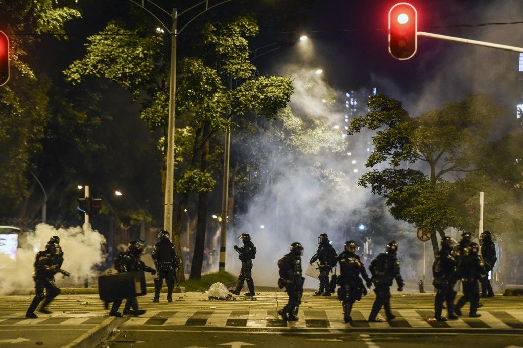 Colombia en alerta máxima: toque queda para Bogotá