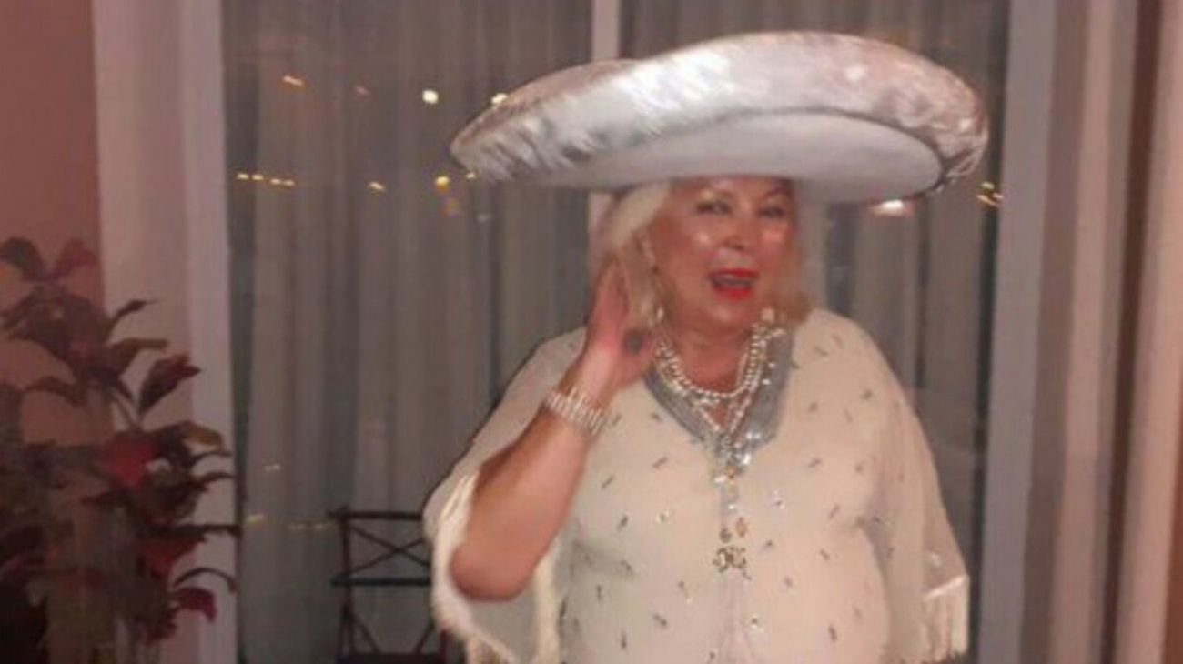 Cumpleaños de Carrió: el denunciante pedirá los PCR de 70 invitados y los mariachis