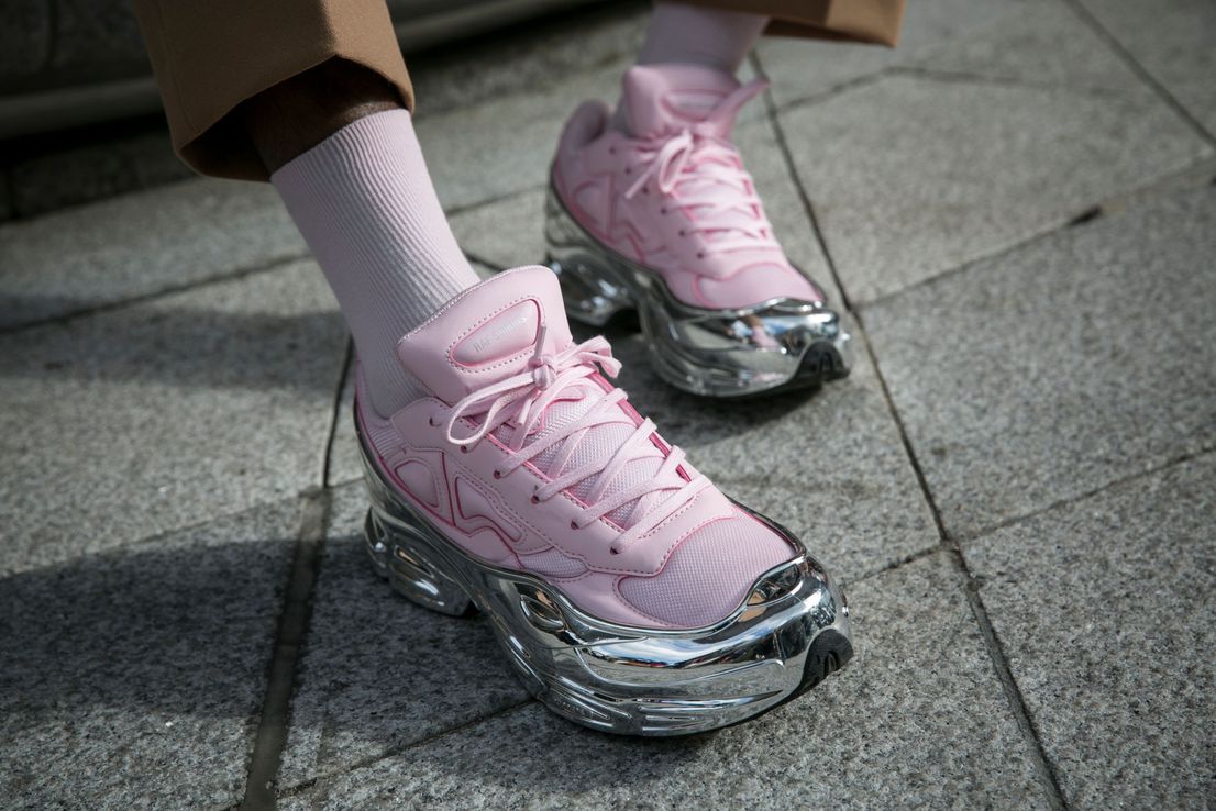 Zapatillas caras no encabezarán listas de compras: A. Felsted