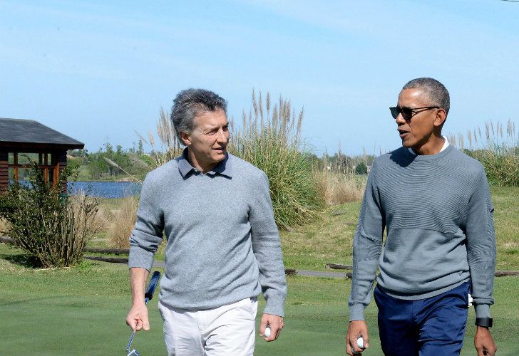Relajados, Macri y Obama jugaron al golf en un club privado de Bella Vista