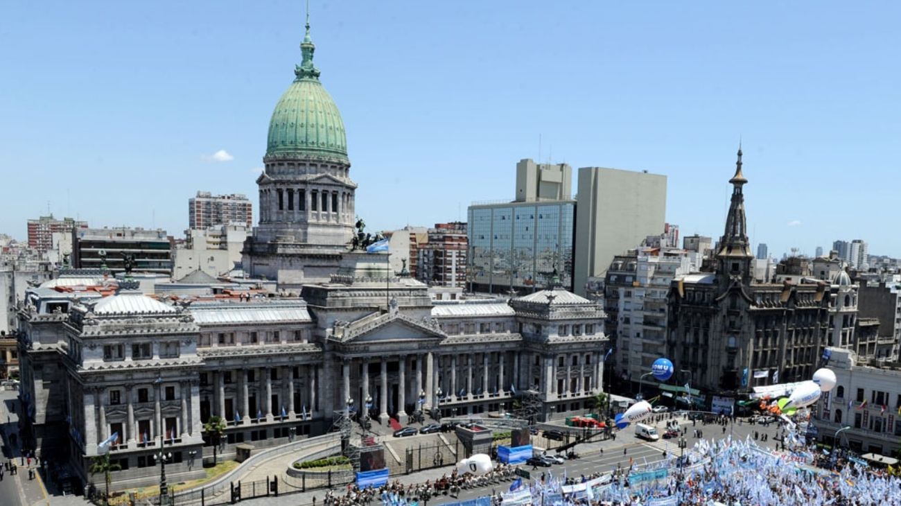¿Peligra la democracia en Argentina?