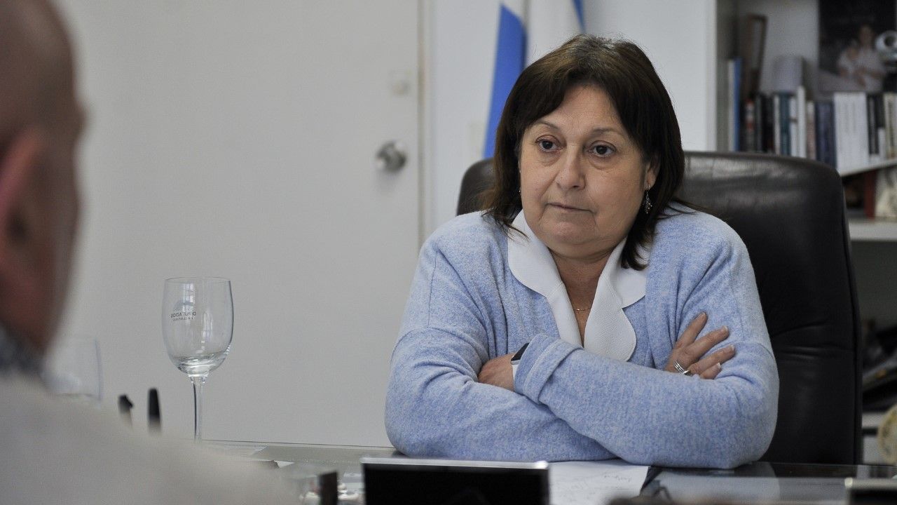 “Hay mucho dinero detrás de ese negocio y nadie lo explica”