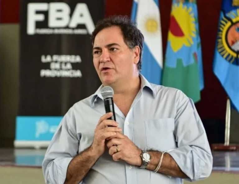Javier Alonso: “Debemos y estamos trabajando con Bullrich”