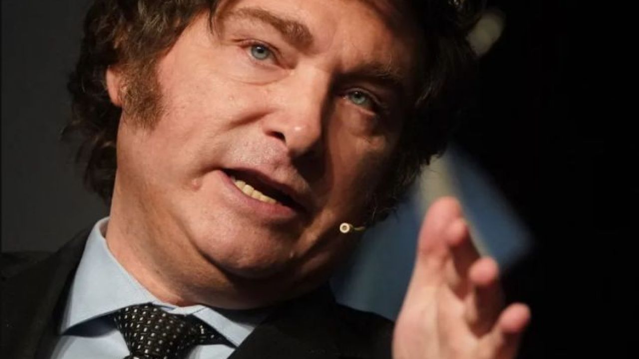 Presentaron un pedido de juicio político contra Javier Milei por "mal desempeño de funciones"