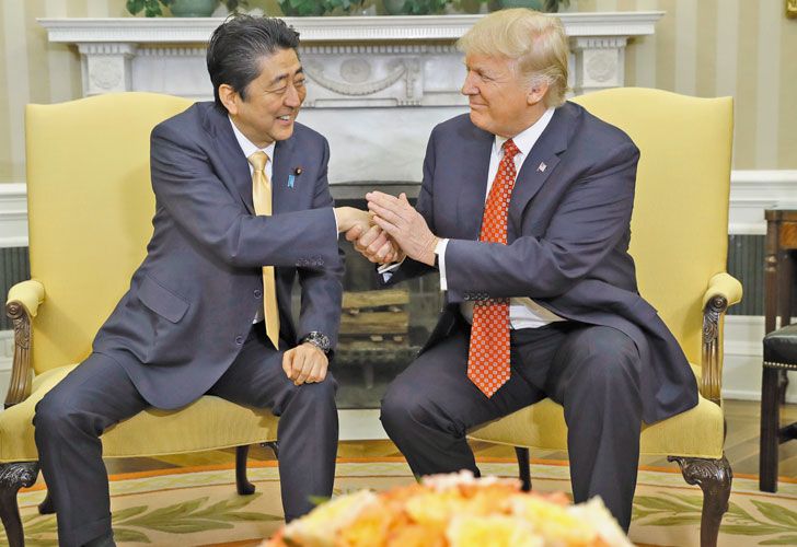 Japón aumentará su gasto militar por amenaza nuclear de Norcorea