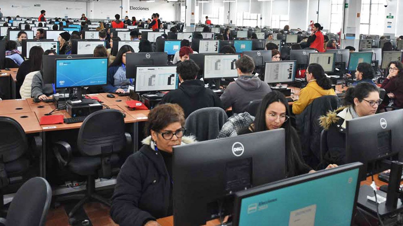 Nación: realizan simulacro de recuento provisorio