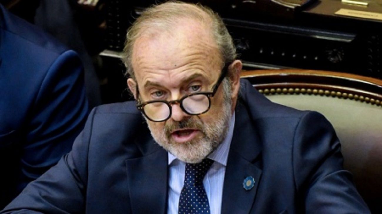 Eduardo Amadeo apuntó contra Massa: “No le importa lo que le está pasando a la gente”