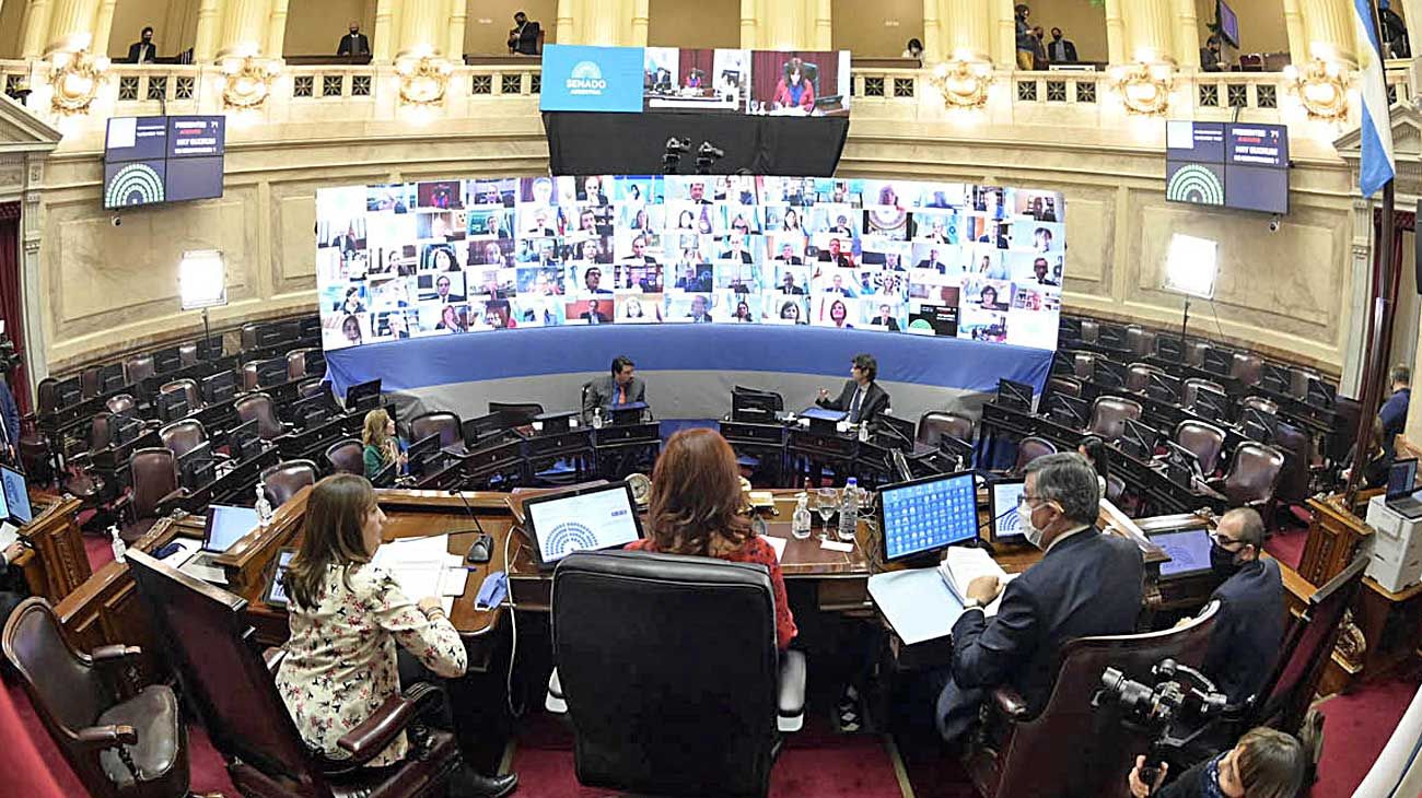 El Senado busca derogar dos decretos de Mauricio Macri y se anticipa un debate encendido