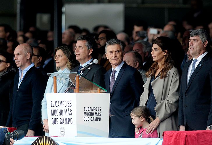 Macri encabezó el acto de apertura de la Rural