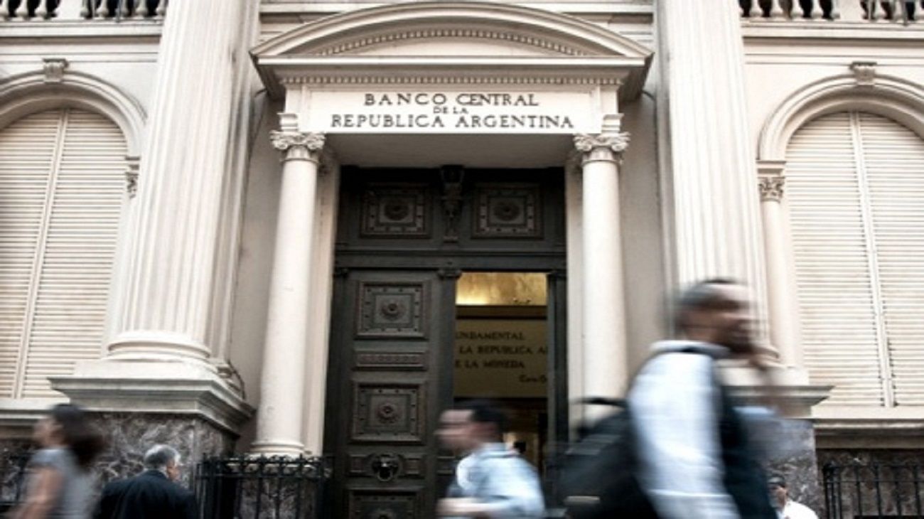 “Al Banco Central le va a costar USD 1.200 millones poder resolver el 70% de la deuda comercial”
