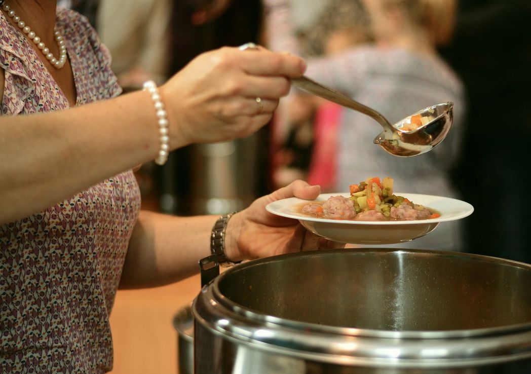 La Canasta Básica llena la panza, pero no alimenta: por qué el experimento que la cuestionó en 2019 explica el presente en Córdoba
