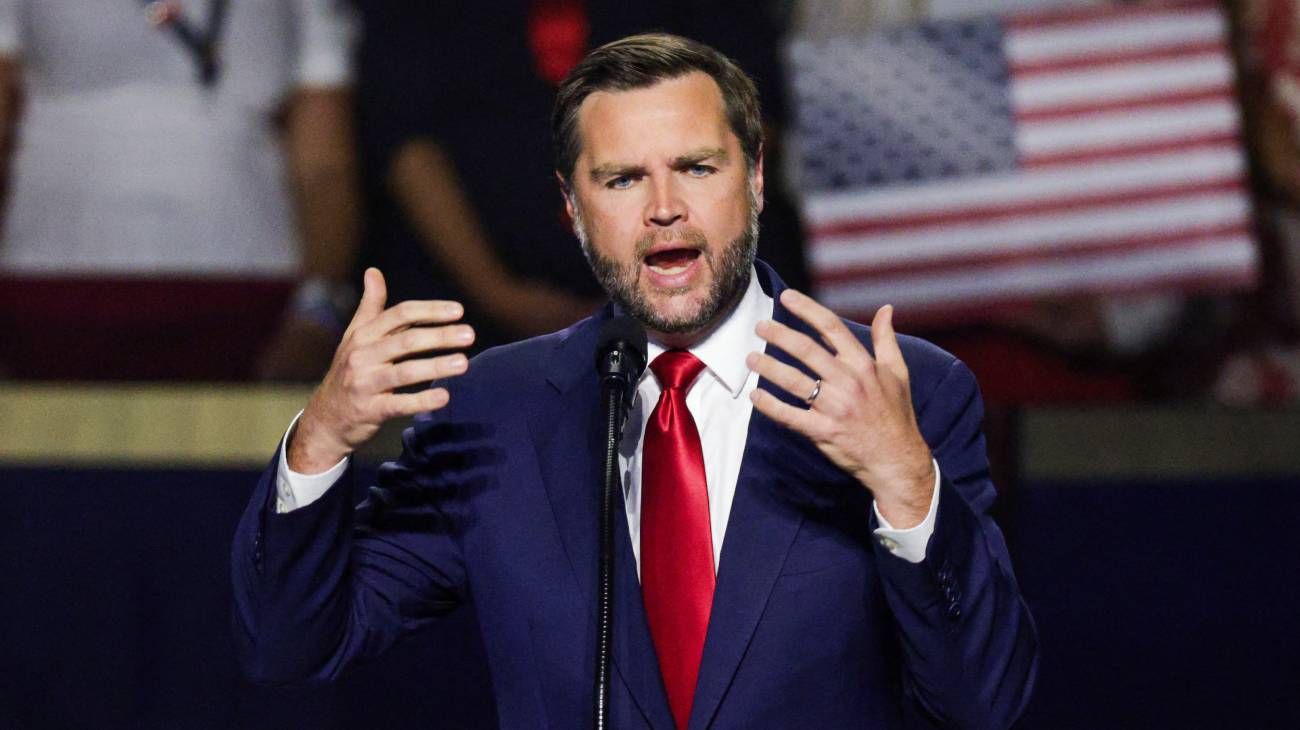 JD Vance se perfila como sucesor de Trump y llama a los demócratas "el partido del odio"