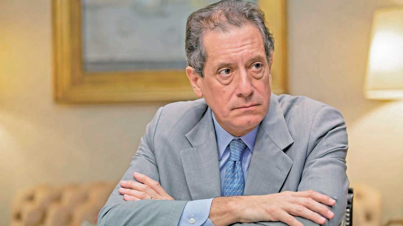 El Banco Central gana poder de fuego para contener la brecha