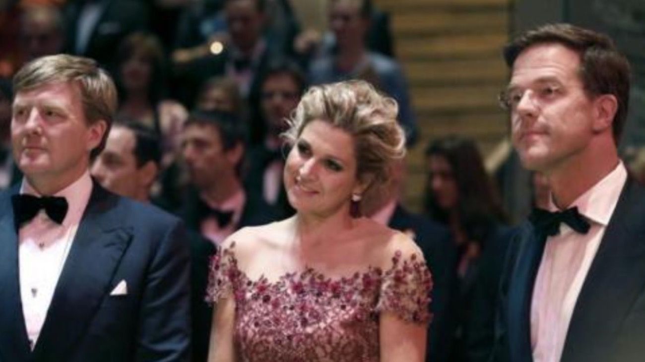 Terremoto político deja a Máxima y Guillermo sin su aliado y a Holanda sin ministros