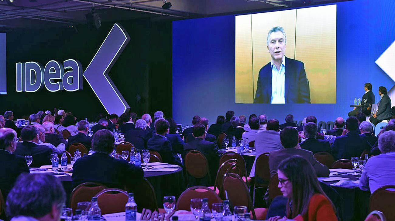 Macri buscó arengar al 'círculo rojo' en un Coloquio de Idea vacío de dueños y candidatos