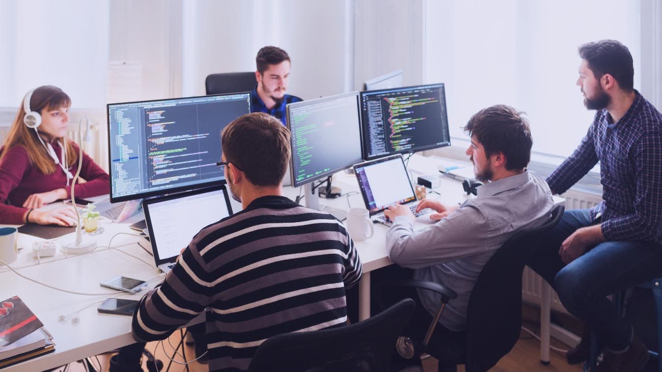 ¿Por qué es clave pensar a largo plazo para desarrollar software de calidad?