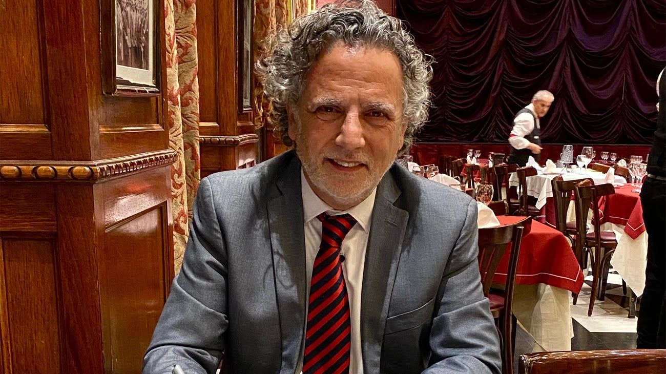 César Francis: “Estaremos jugando en Avenida La Plata en 2028”