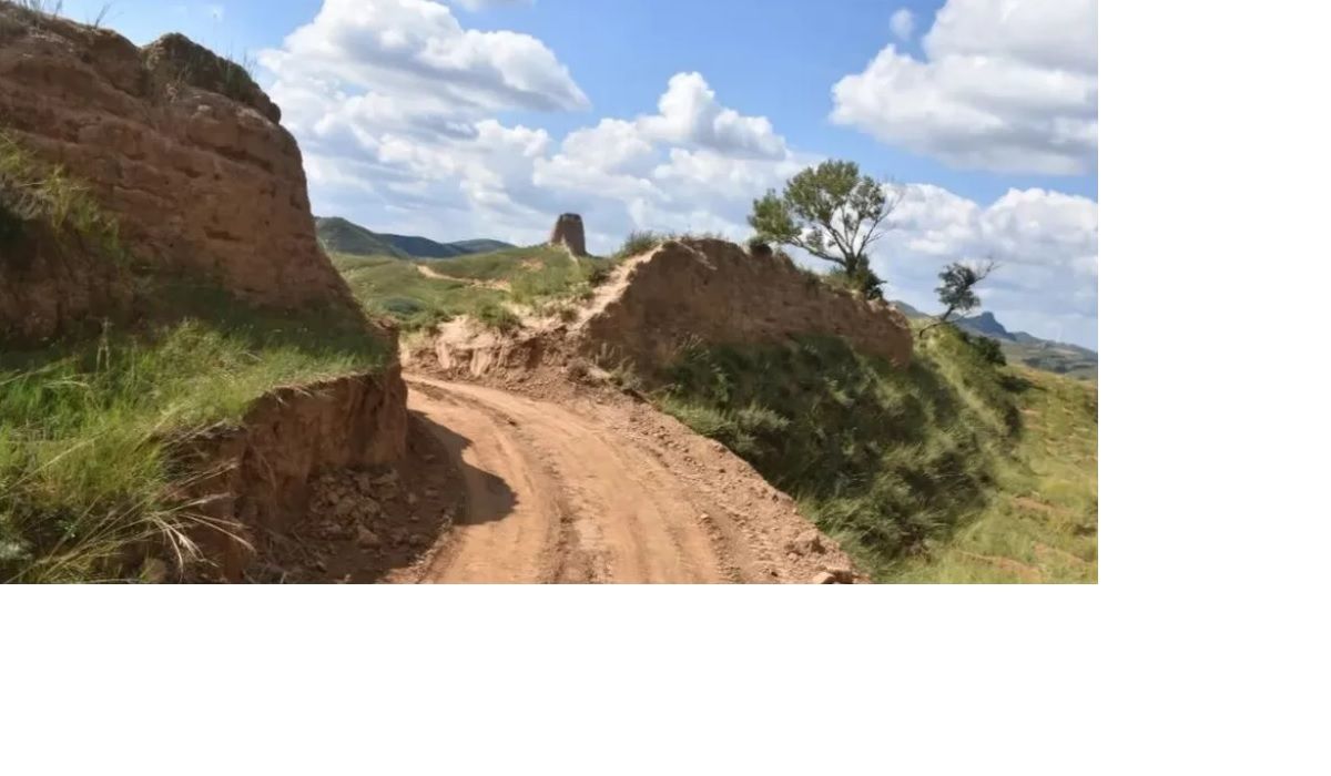 Rompieron la Gran Muralla China para hacer un atajo para ir a trabajar