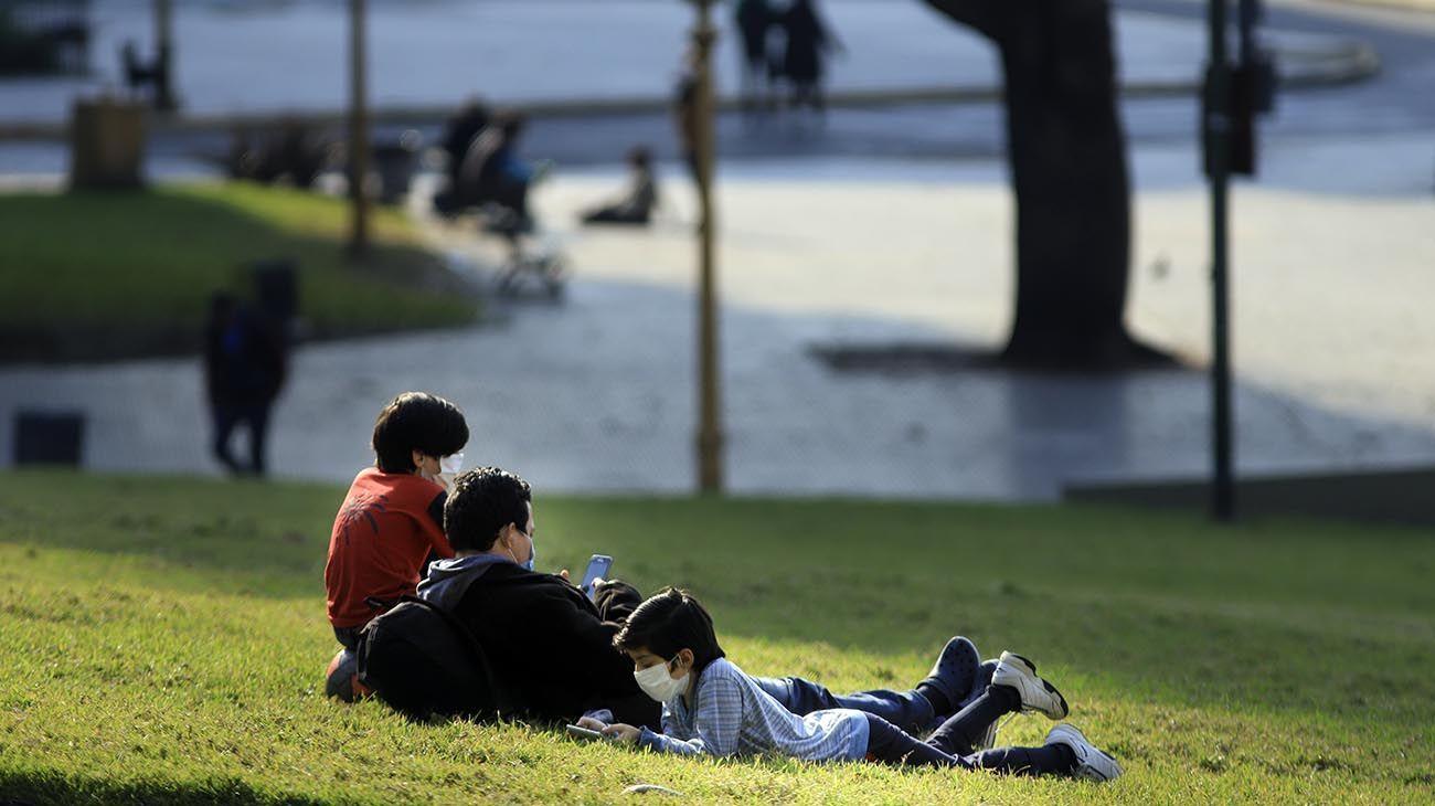 Clima en Buenos Aires: sigue el calor de cara al fin de semana con chances de lluvia