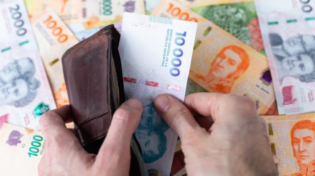 El crédito al consumo se estancó: sube la morosidad y la pérdida del poder adquisitivo