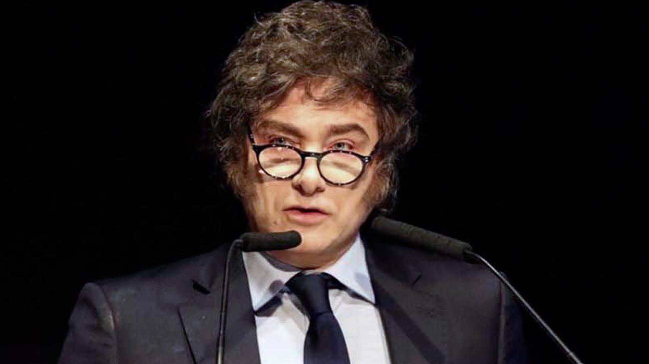 Milei dijo que no inaugura obra pública porque es "costosa, ineficiente y no sirve de nada"